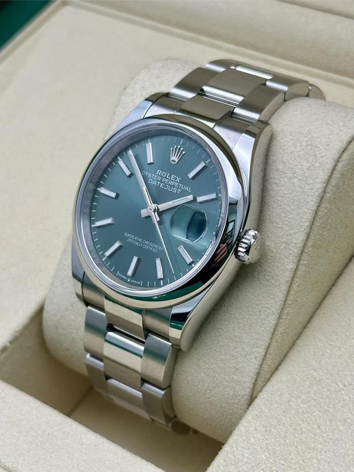 Rolex | Datejust | 126200 | Steel | 36 mm | Steel | Green | Automatic