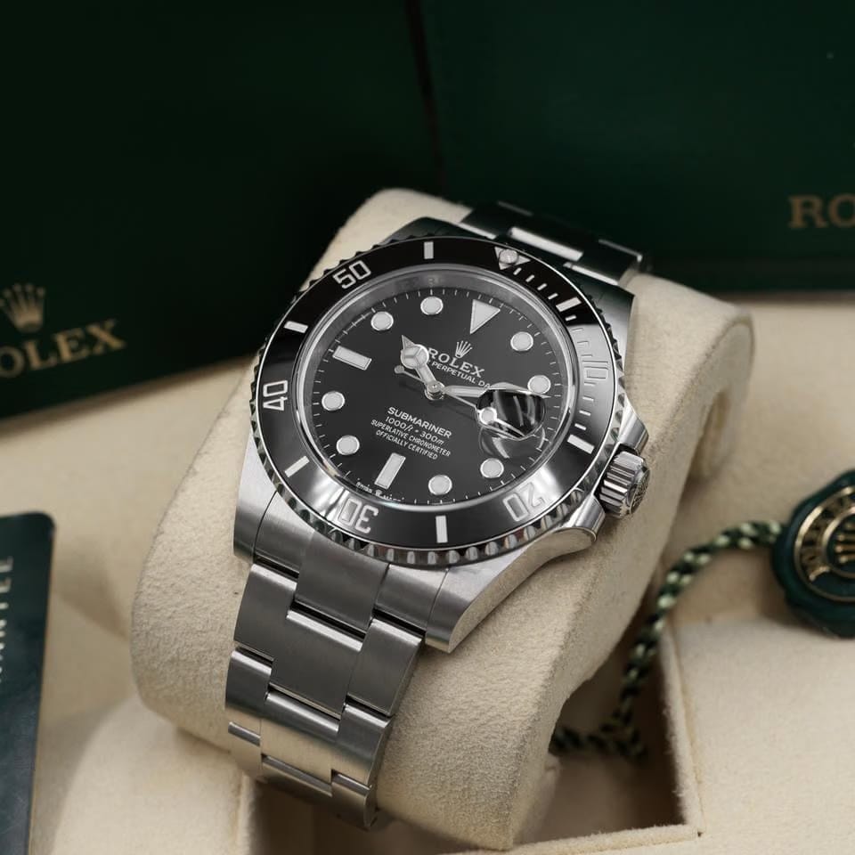 Rolex | Submariner | 126610LN | Steel | 41 x 40 mm | Steel | Black | Automatic