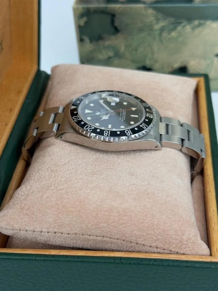 Rolex | GMT-Master | 16700 | Steel | 40 mm | Steel | Black | Automatic