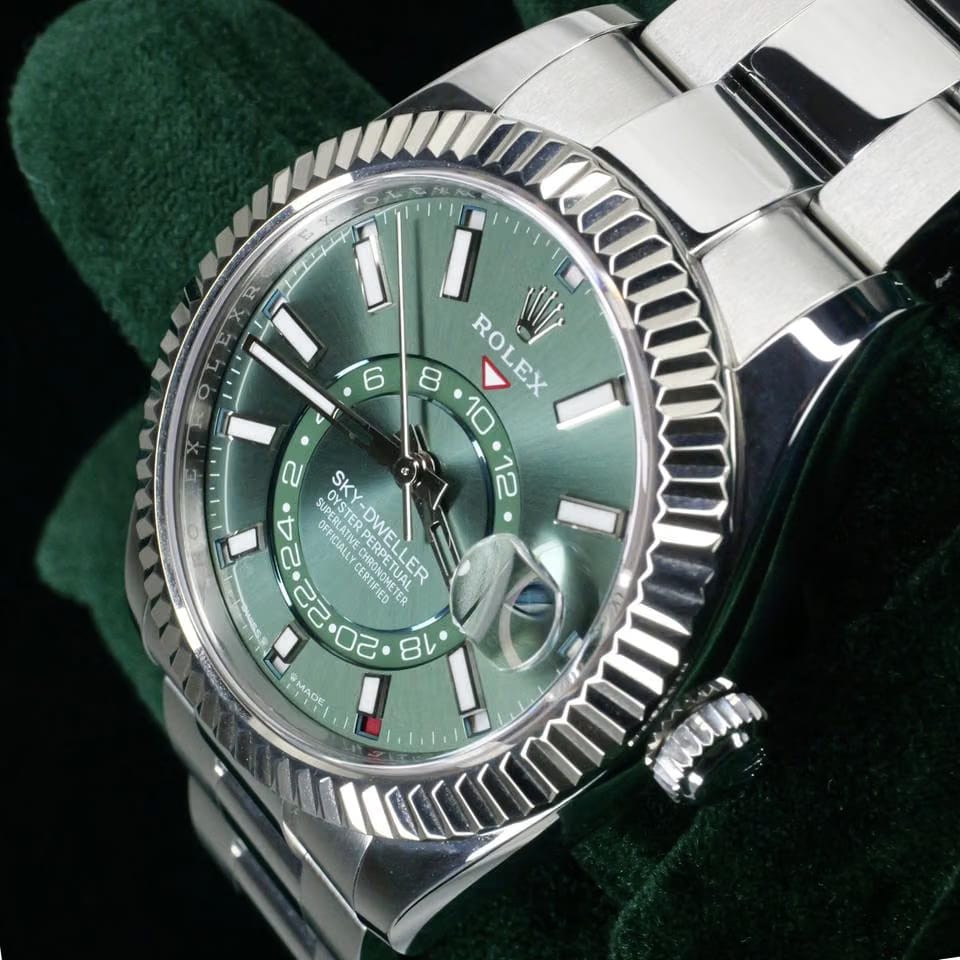 Rolex | Sky-Dweller | 336934 | Steel | 42 mm | Steel | Green | Automatic