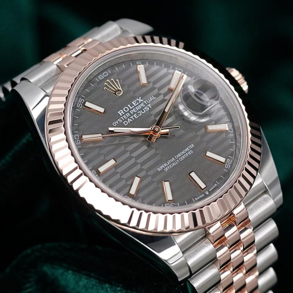 Rolex | Datejust | 126331 | Steel | 41 mm | Gold/Steel | Grey | Automatic