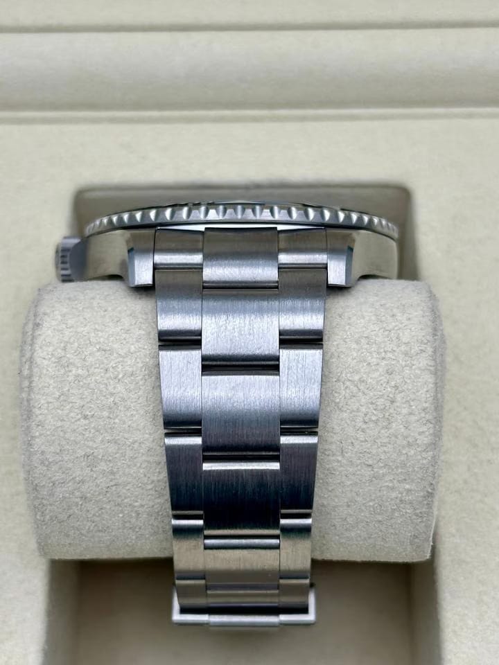 Rolex | Yacht-Master | 226627 | Titanium | 42 mm | Titanium | Black | Automatic