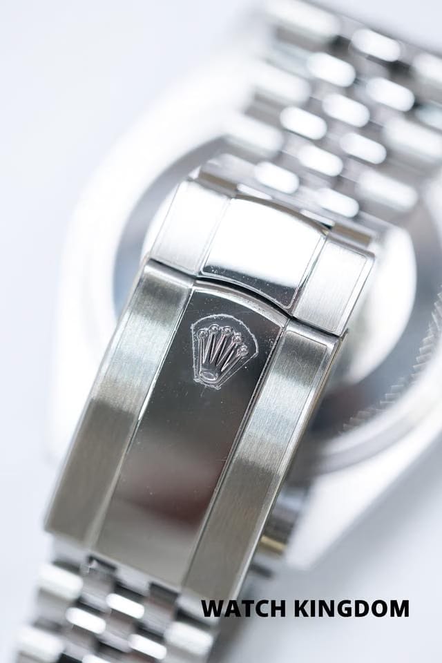 Rolex | Sky-Dweller | 326934 | White gold | 42 mm | Steel | Black | Automatic