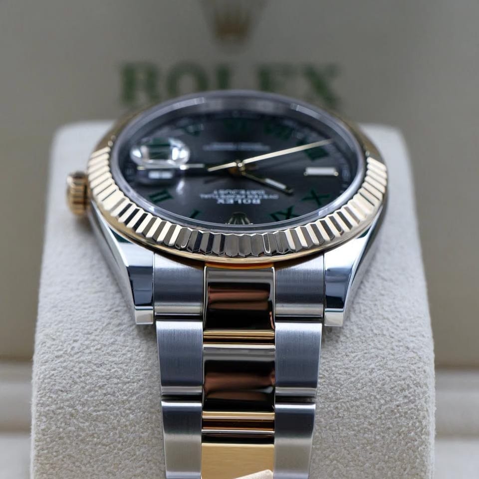 Rolex | Datejust | 126333 | Gold/Steel | 41 mm | Gold/Steel | Grey | Automatic