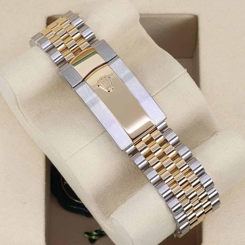 Rolex | Datejust | 126333 | Gold/Steel | 41 mm | Gold/Steel | Champagne | Automatic