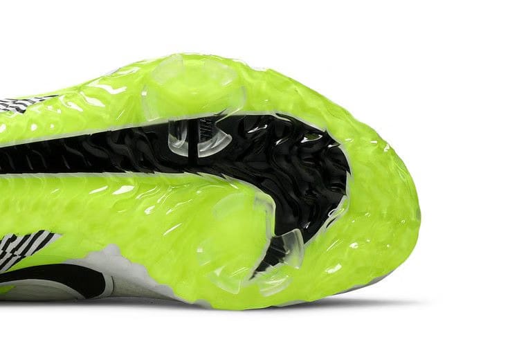 Air Zoom Infinity Tour Golf NRG Fearless Together