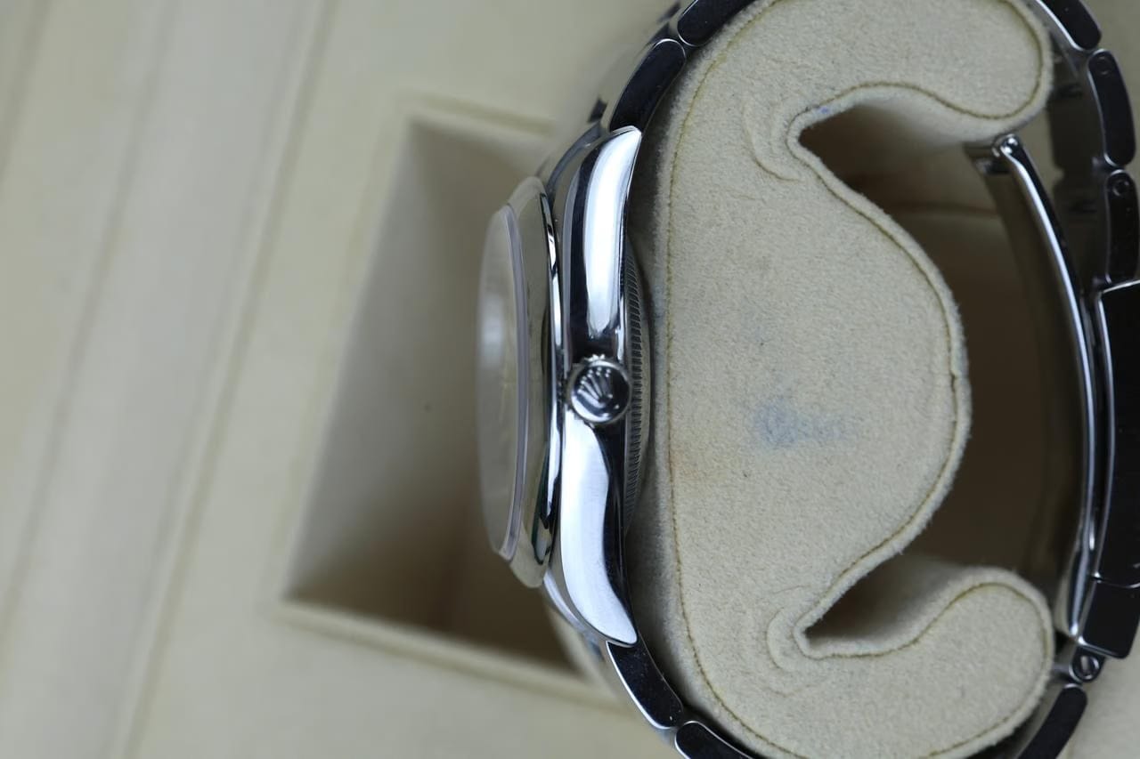 Rolex | Oyster Perpetual | 124200 | Steel | 34 mm | Steel | Silver | Automatic