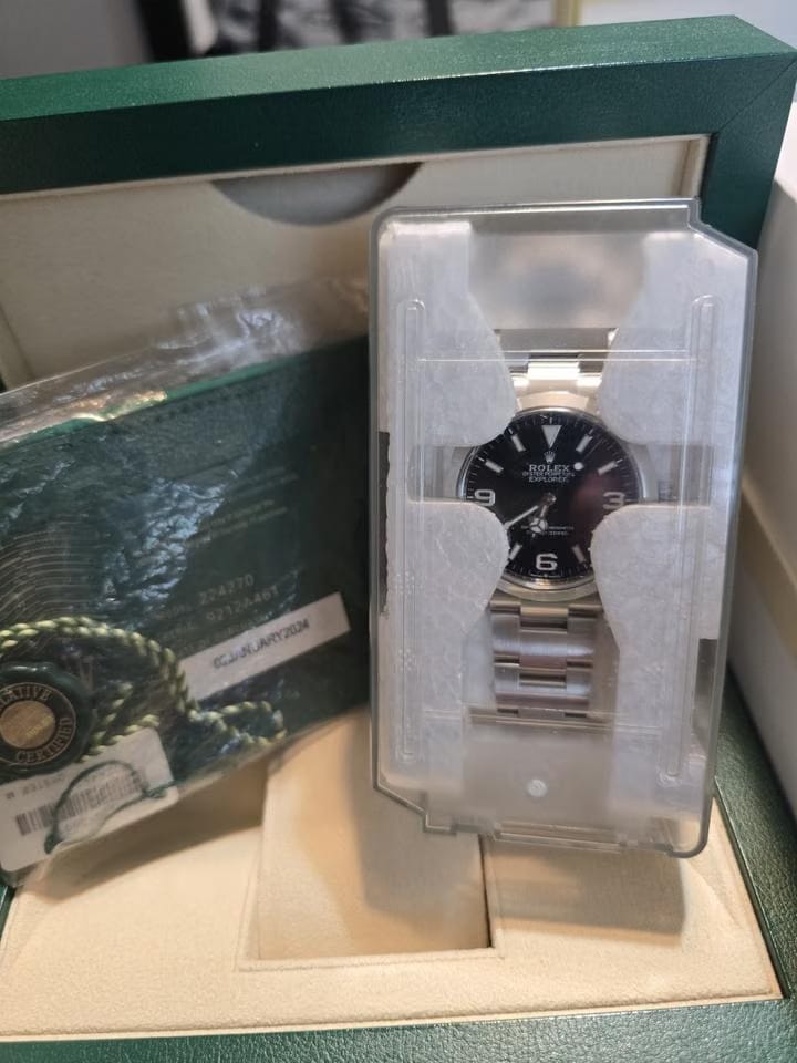 Rolex Explorer224270 S/s 40mm Self Winding 2024 Sport Watch. Unworn