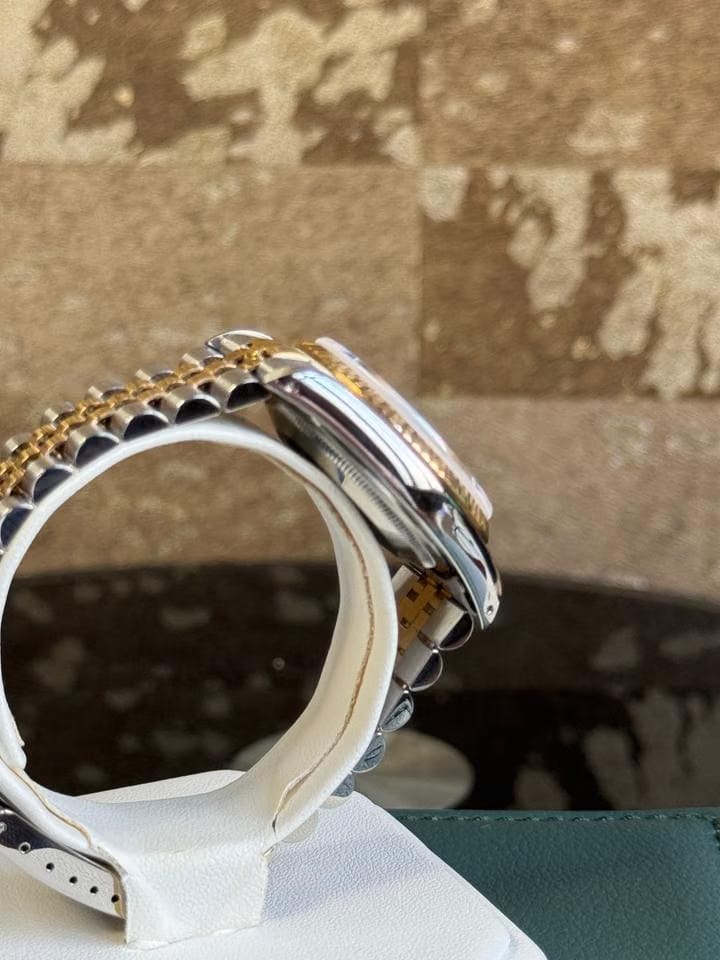 Rolex | Datejust | 16233 | Gold/Steel | 36 mm | Gold/Steel | Champagne | Automatic