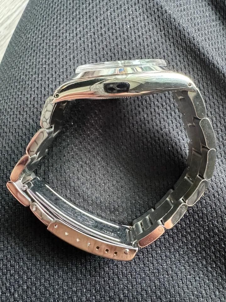 Rolex | Oysterdate Precision | 6694 | Steel | 34 x 40 mm | Steel | Black | Manual winding