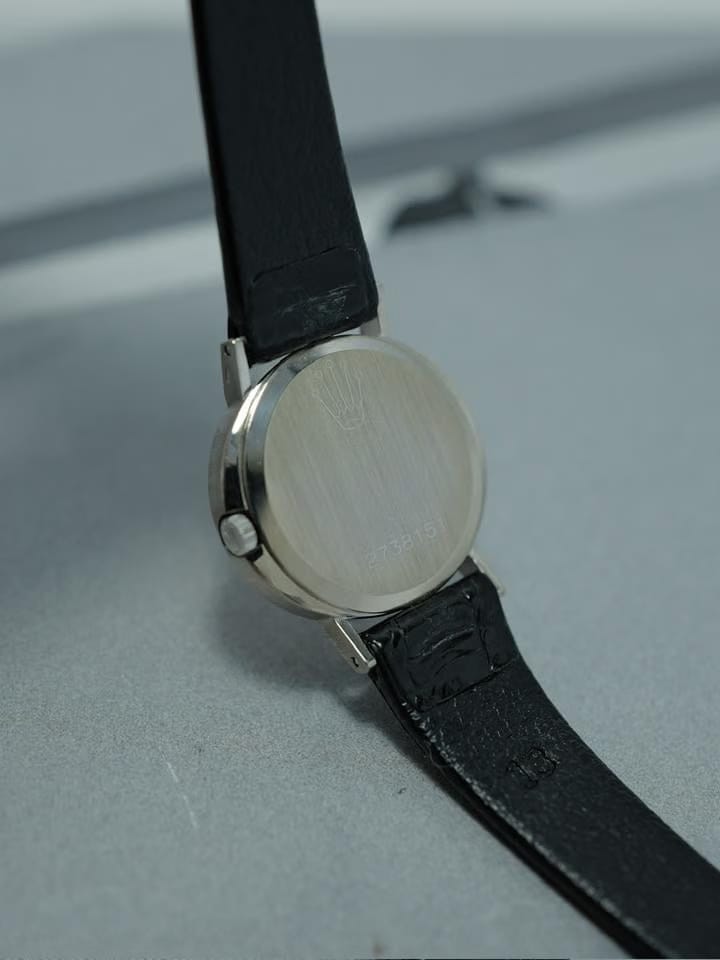 Rolex | Cellini | 3768 | White gold | 32 mm | Leather | Silver | Manual winding