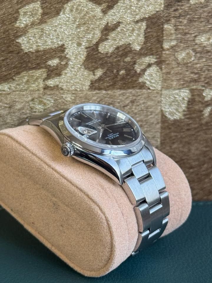 Rolex | Oyster Perpetual | 15200 | Steel | 34 mm | Steel | Black | Automatic