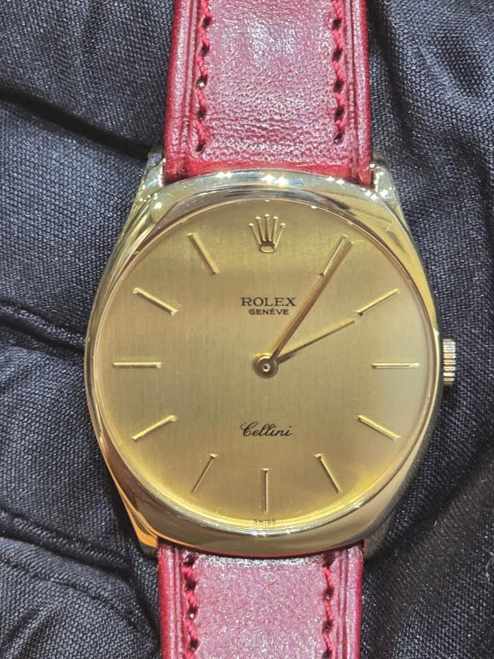 Rolex | Cellini | 4133 | 31 x 37 mm | Leather | Manual winding