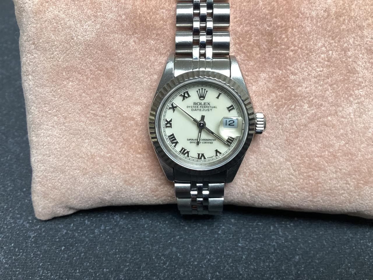 Rolex | Datejust | 69174 | White gold and steel | 26 mm | Steel | White | Automatic