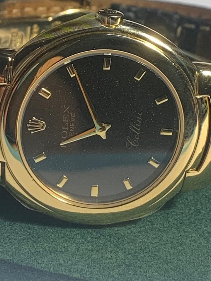 Rolex | Cellini | 6622 | Yellow gold | 33 mm | Leather | Black | Quartz