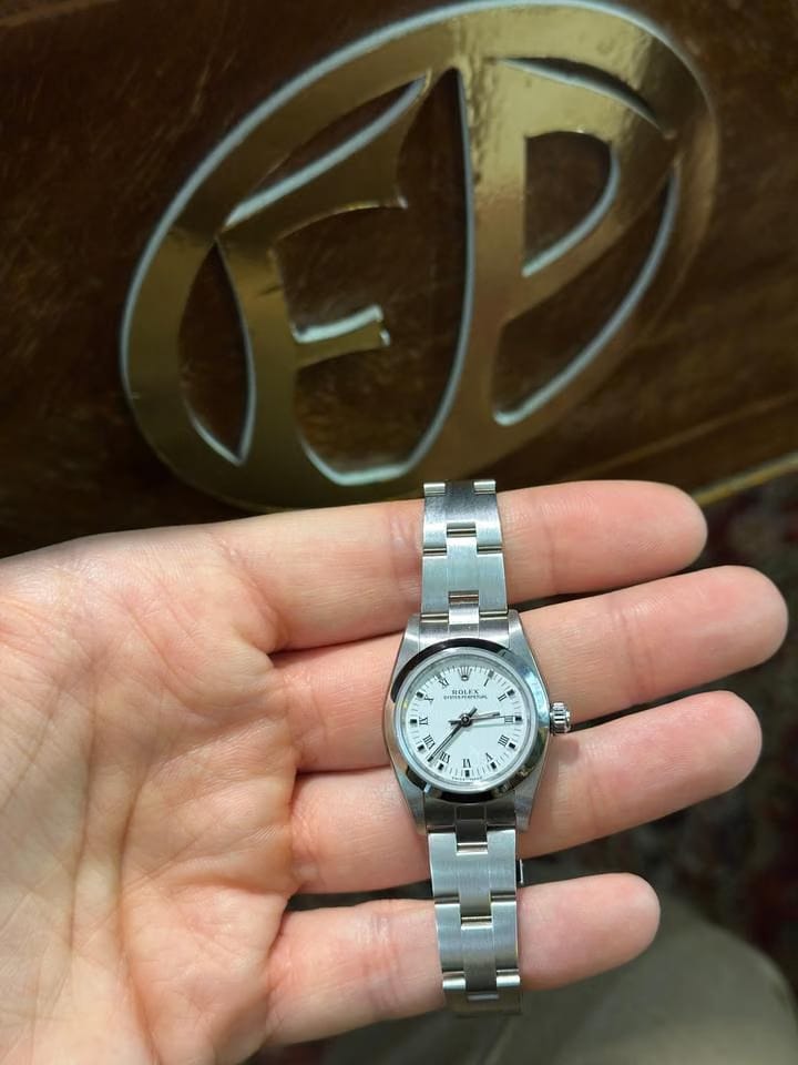 Rolex | Oyster Perpetual | 76080 | Steel | 24 x 26 mm | Steel | White | Automatic