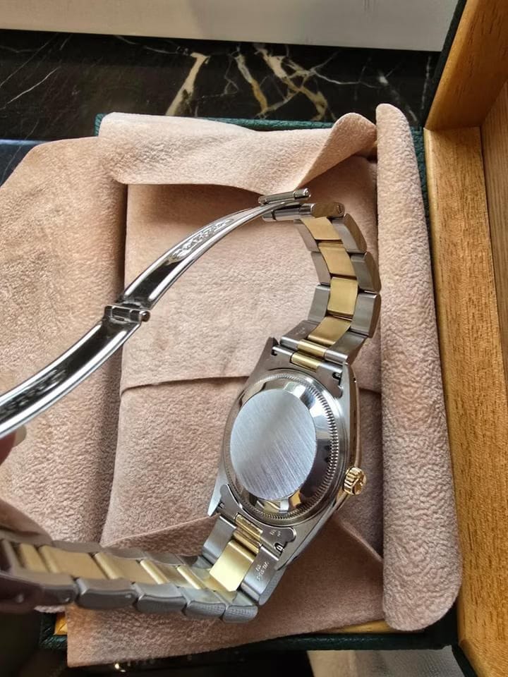 Rolex | Oyster Perpetual | 15223 | Gold/Steel | 34 mm | Gold/Steel | Blue | Automatic
