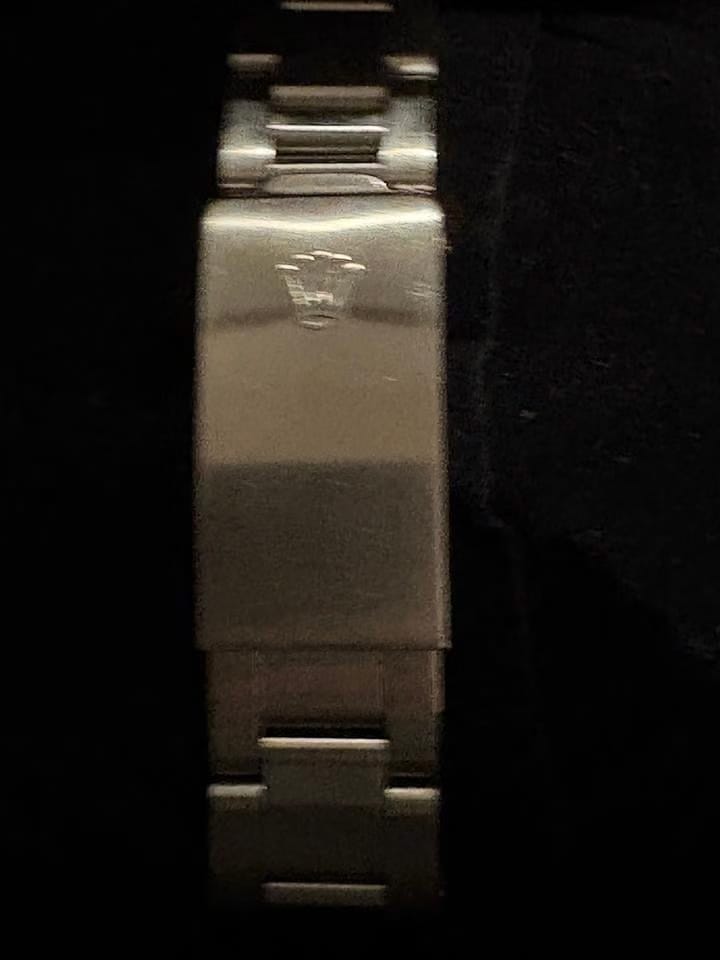 Rolex | Oysterdate Precision | 6694 | Steel | 34 x 36 mm | Steel | Silver | Manual winding