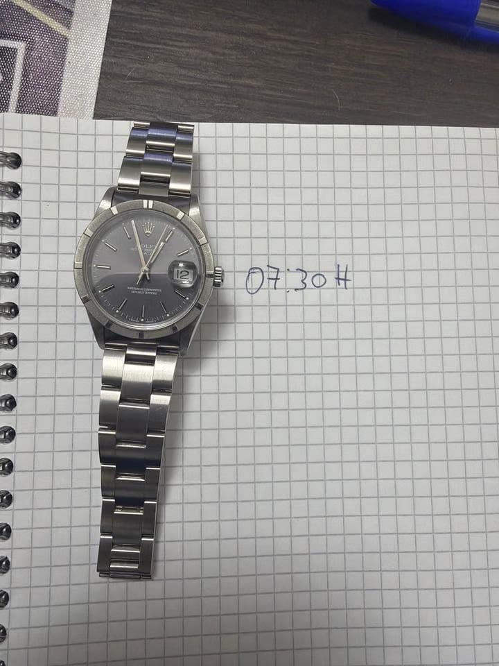 Rolex | Oyster Perpetual | 15210 | Steel | 34 mm | Steel | Silver | Automatic