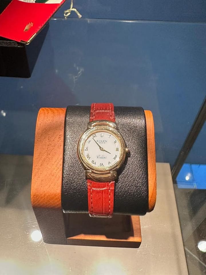 Rolex | Cellini | 6621 | Yellow gold | 26 mm | Yellow gold | Gold | Quartz