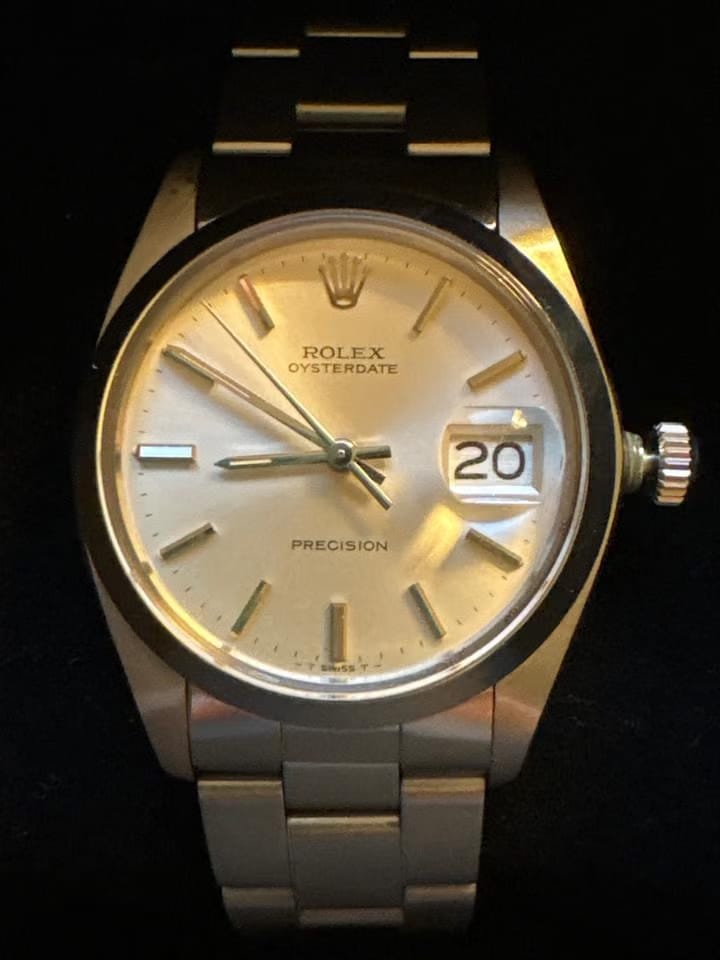 Rolex | Oysterdate Precision | 6694 | Steel | 34 x 40 mm | Steel | Silver (solid) | Manual winding