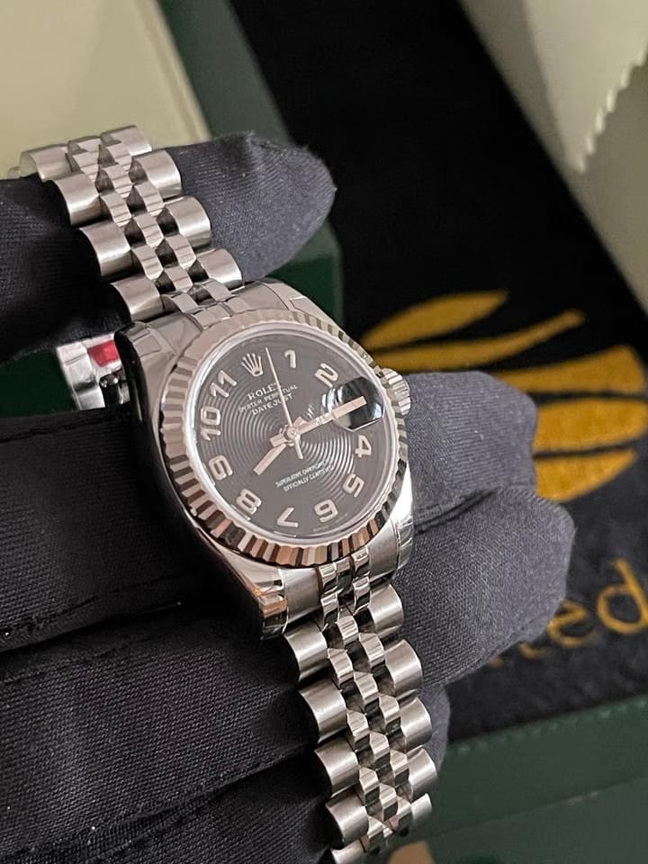 Rolex | Datejust | 179174 | White gold | 26 mm | Steel | Black | Automatic