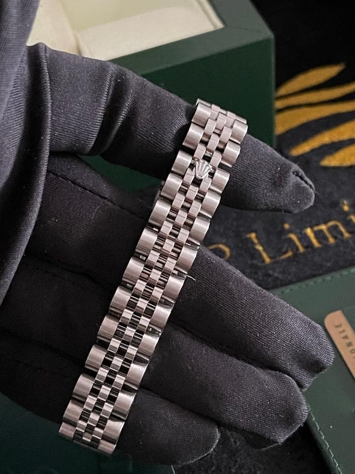 Rolex | Datejust | 179174 | White gold | 26 mm | Steel | Black | Automatic