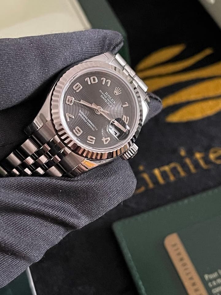 Rolex | Datejust | 179174 | White gold | 26 mm | Steel | Black | Automatic