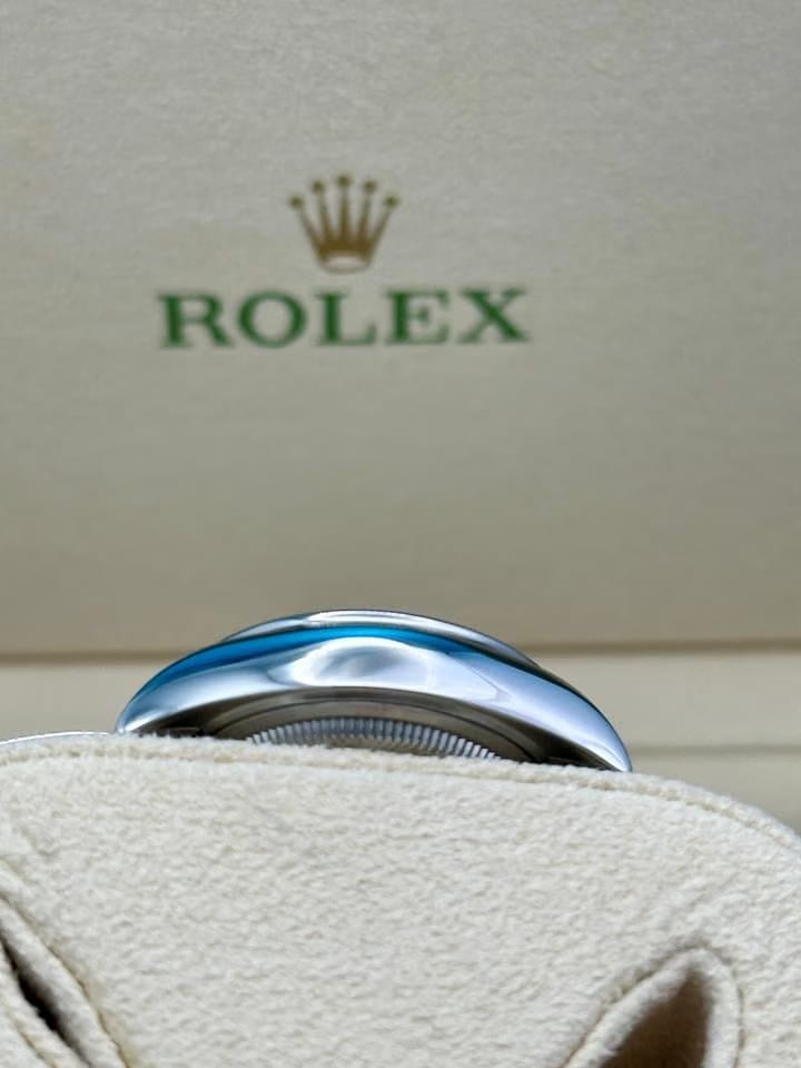 Rolex | Oyster Perpetual | 276200 | Steel | 28 x 33 mm | Steel | Silver | Automatic