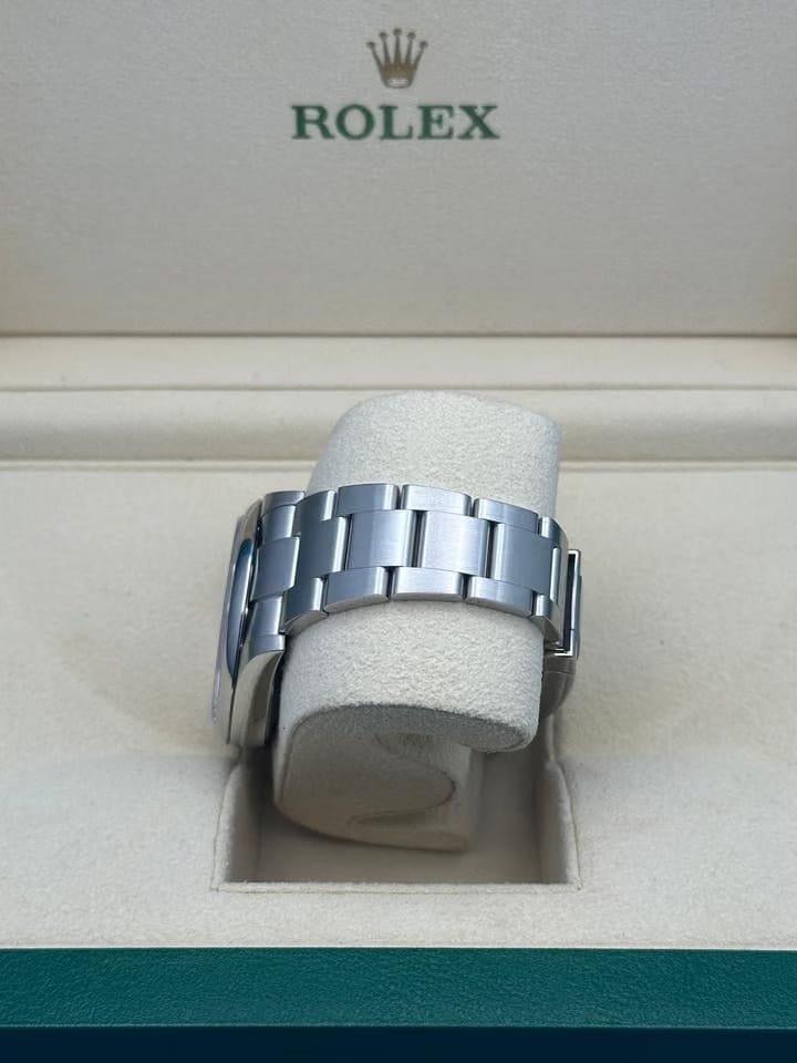 Rolex | Oyster Perpetual | 124300 | Steel | 41 mm | Steel | Silver | Automatic