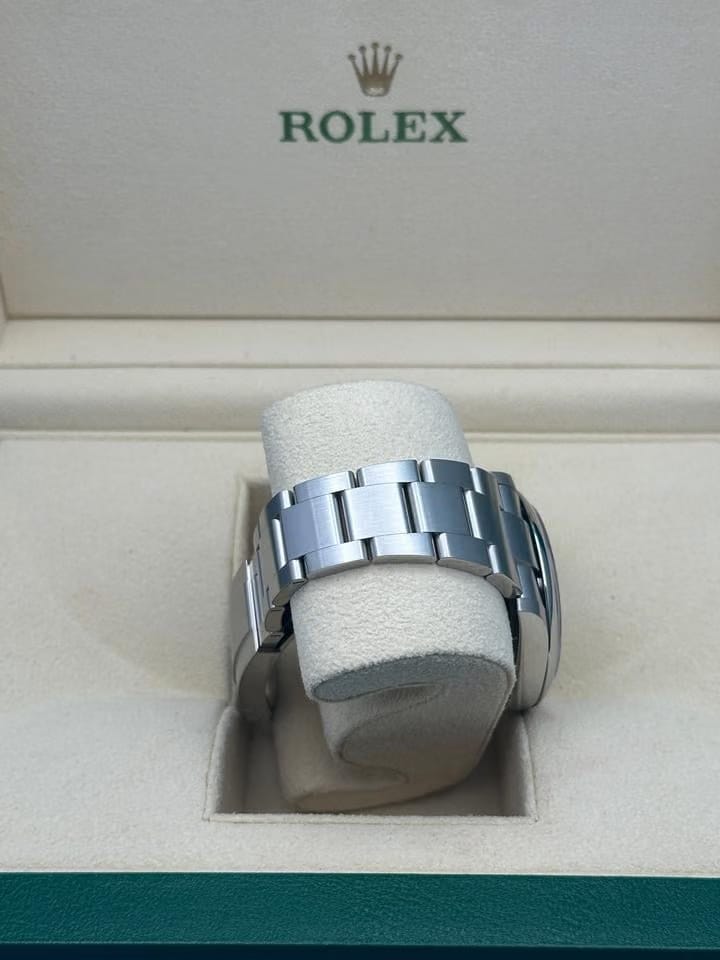 Rolex | Oyster Perpetual | 124300 | Steel | 41 mm | Steel | Silver | Automatic