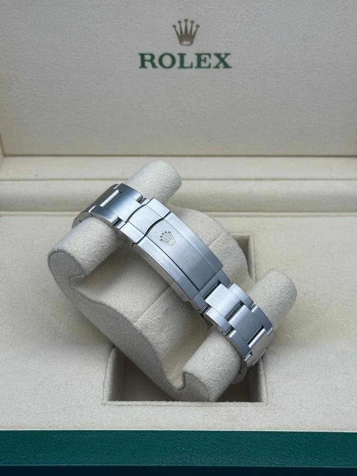 Rolex | Oyster Perpetual | 124300 | Steel | 41 mm | Steel | Silver | Automatic