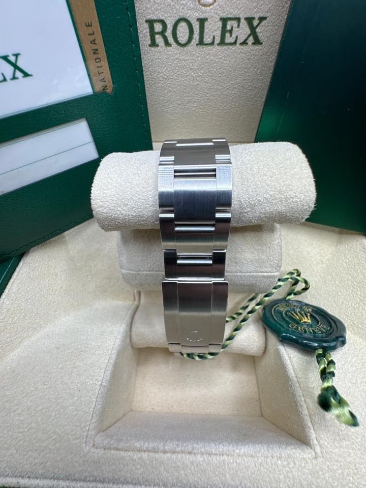 Rolex | Oyster Perpetual | 116000 | Steel | 36 mm | Steel | Grey | Automatic