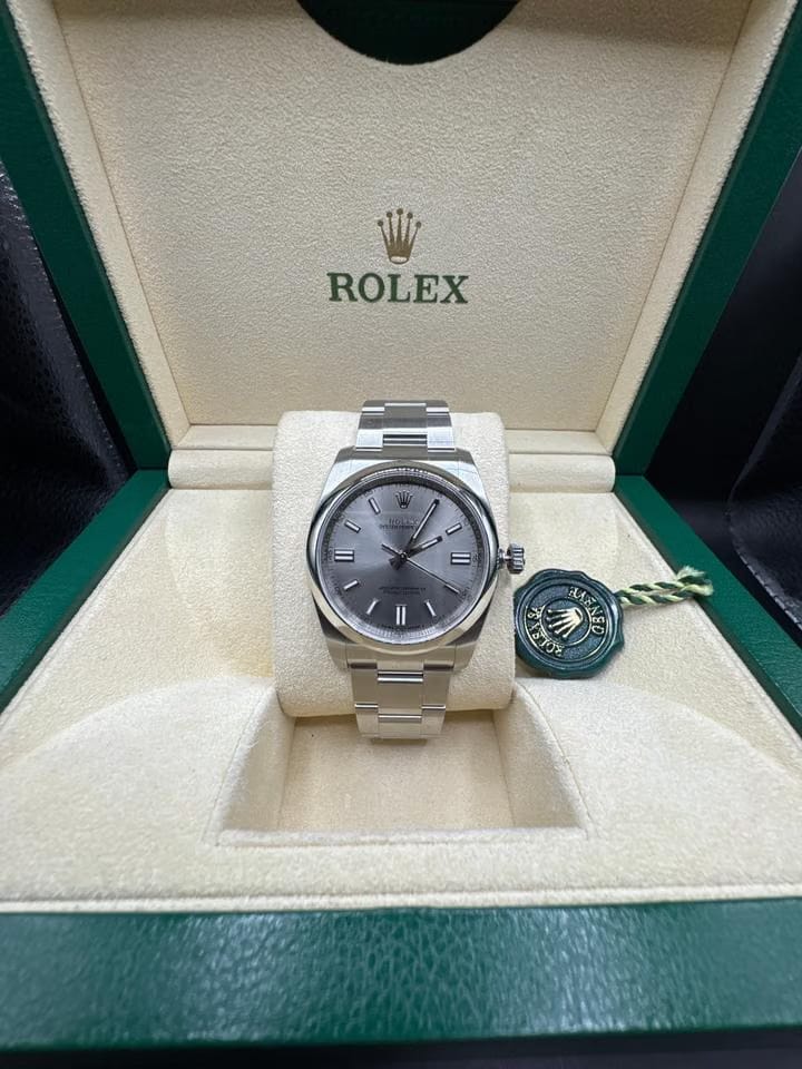 Rolex | Oyster Perpetual | 116000 | Steel | 36 mm | Steel | Grey | Automatic