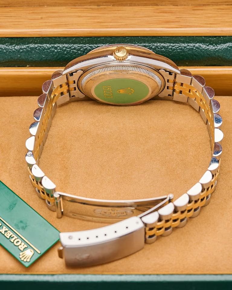 Rolex | Oyster Perpetual | 15223 | Gold/Steel | 34 mm | Steel