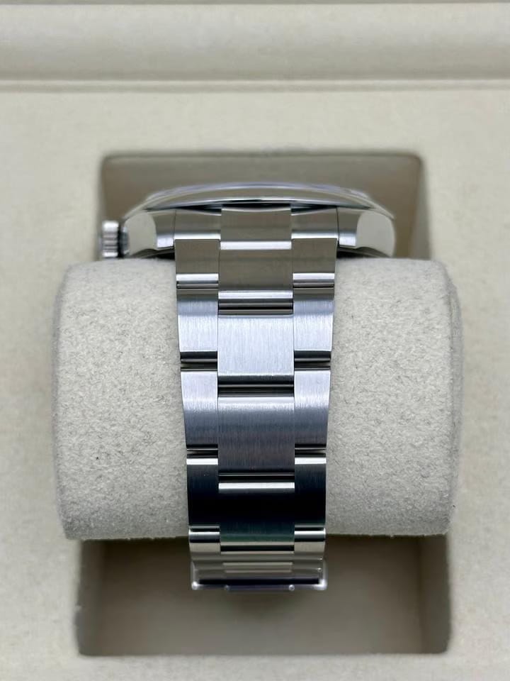 Rolex | Oyster Perpetual | 276200 | Steel | 28 x 33 mm | Steel | Blue | Automatic