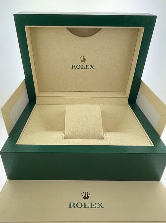 Rolex | Oyster Perpetual | 114200 | Steel | 34 mm | Steel | Champagne | Automatic