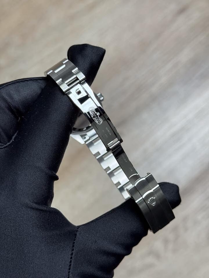 Rolex | Oyster Perpetual | 276200 | Steel | 28 x 33 mm | Steel | Automatic
