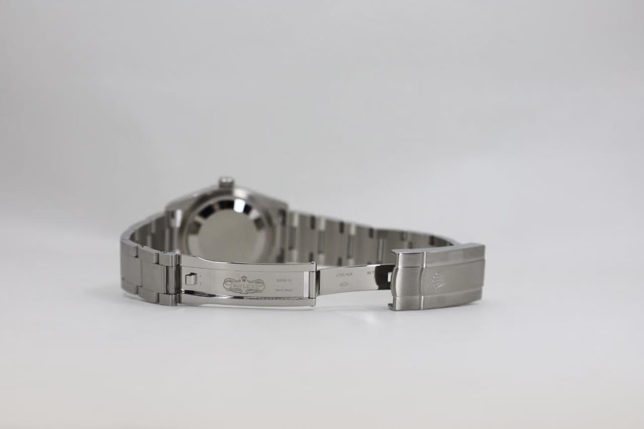 Rolex | Oyster Perpetual | 124200-0002 | Steel | 34 mm | Steel | Black | Automatic