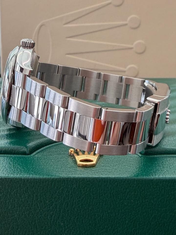 Rolex | Datejust | 278240 | Steel | 31 x 37 mm | Steel | Silver | Automatic