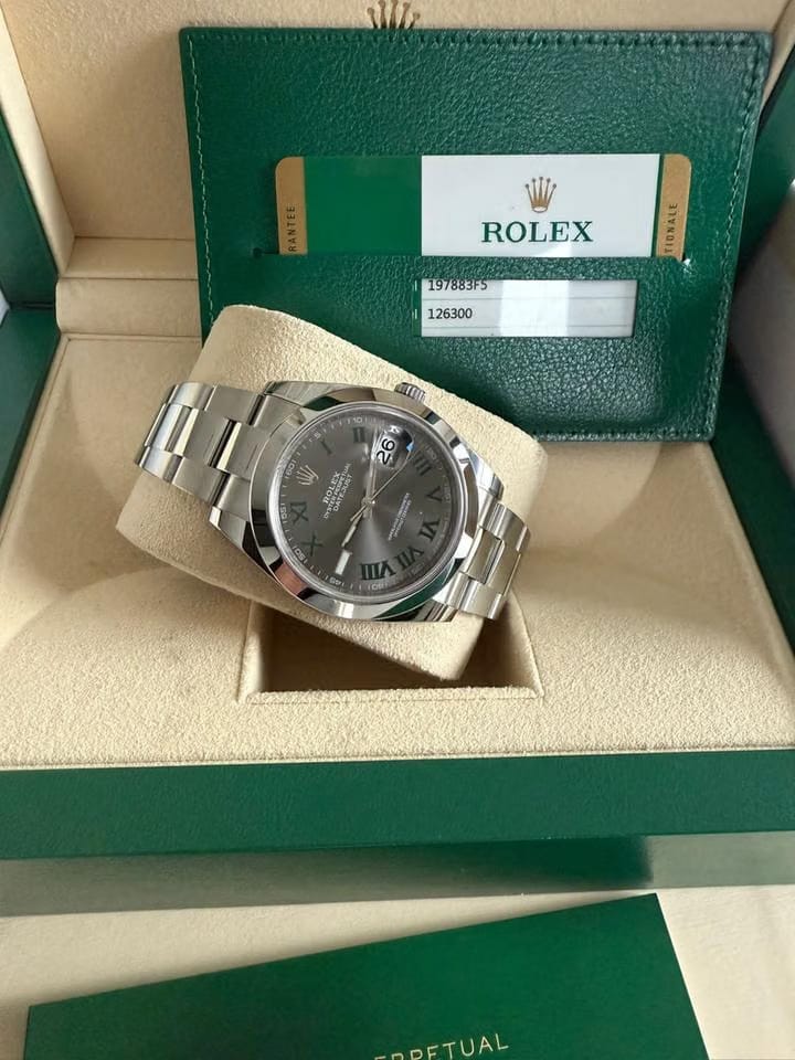 Rolex | Datejust | 126300 | 41 x 48 mm | Steel | Automatic