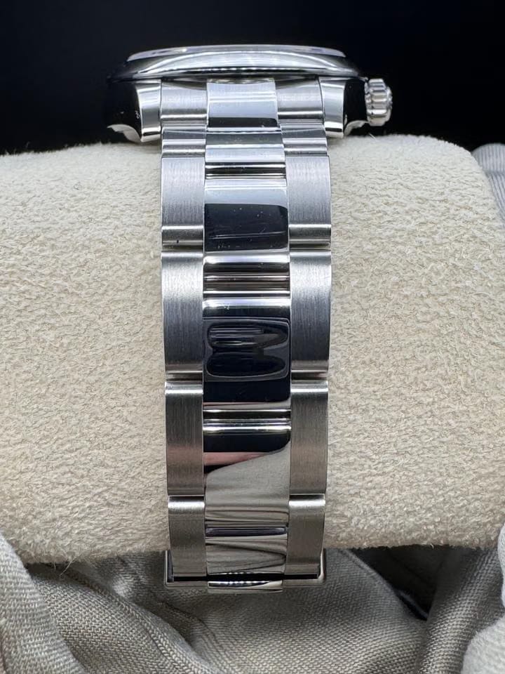 Rolex | Datejust | 278240 | Steel | 31 x 37 mm | Steel | Green | Automatic