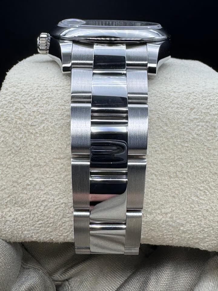 Rolex | Datejust | 278240 | Steel | 31 x 37 mm | Steel | Green | Automatic