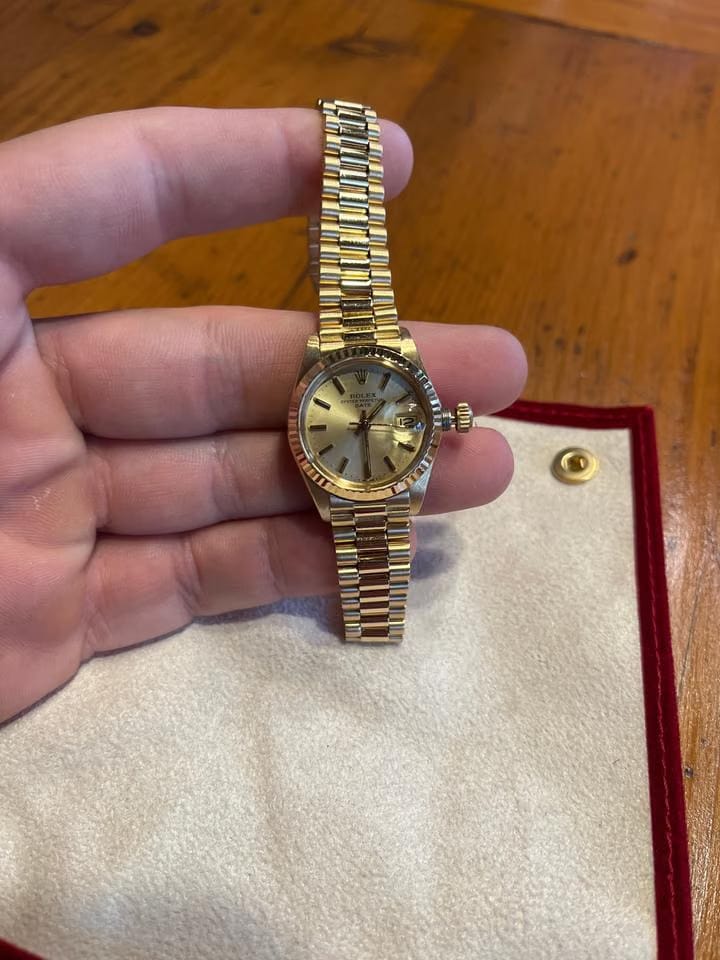 Rolex | Datejust | 6917 | Yellow gold | 26 mm | Yellow gold | Gold | Automatic