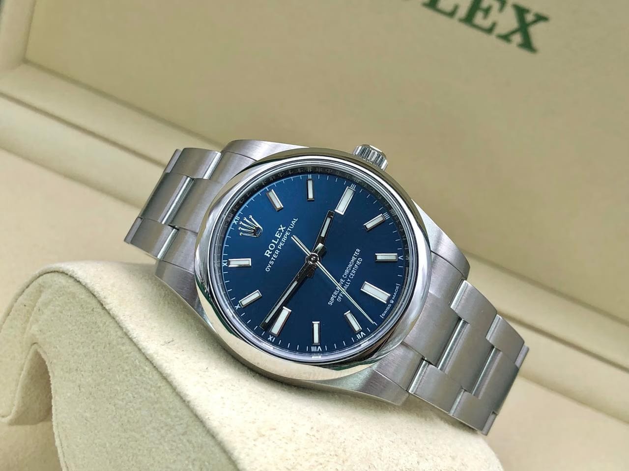 Rolex | Oyster Perpetual | 124200-0003 | Steel | 34 mm | Steel | Blue | Automatic