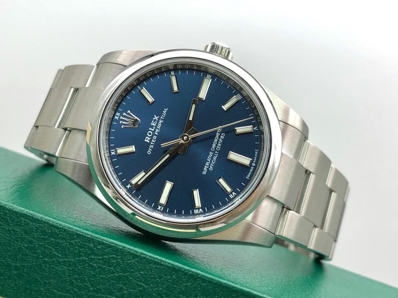 Rolex | Oyster Perpetual | 124200-0003 | Steel | 34 mm | Steel | Blue | Automatic