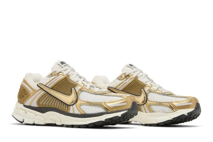 Wmns Air Zoom Vomero 5 'Metallic Gold'
