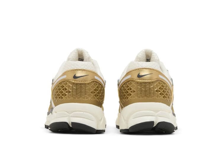 Wmns Air Zoom Vomero 5 'Metallic Gold'