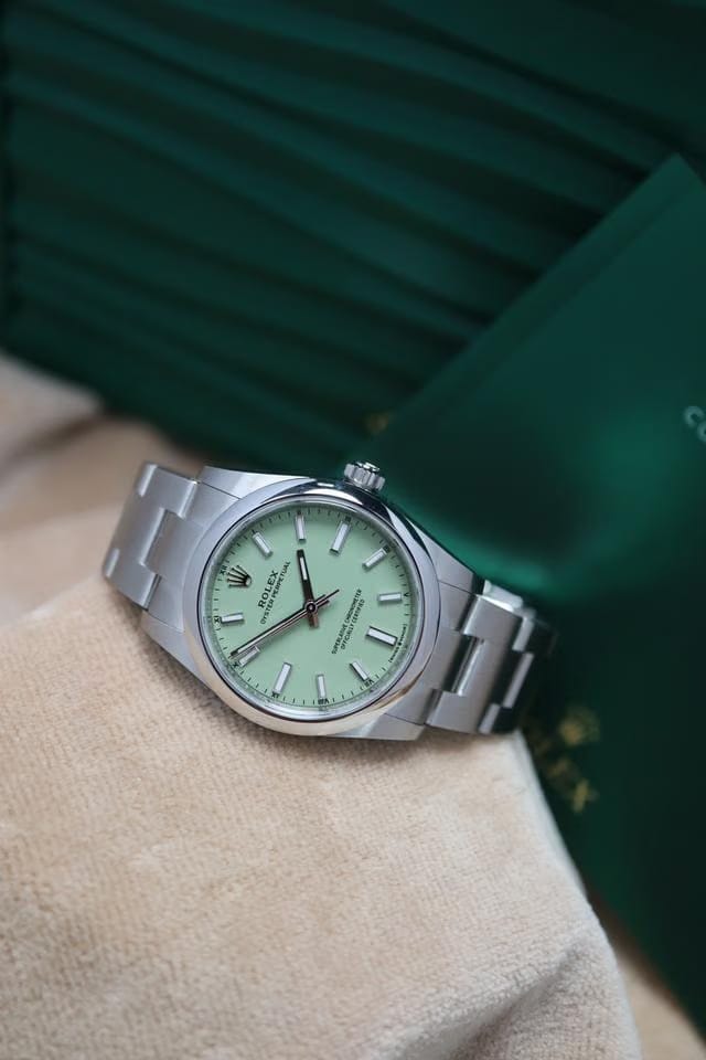 Rolex | Oyster Perpetual | 124200 | Steel | Steel | Green | Automatic