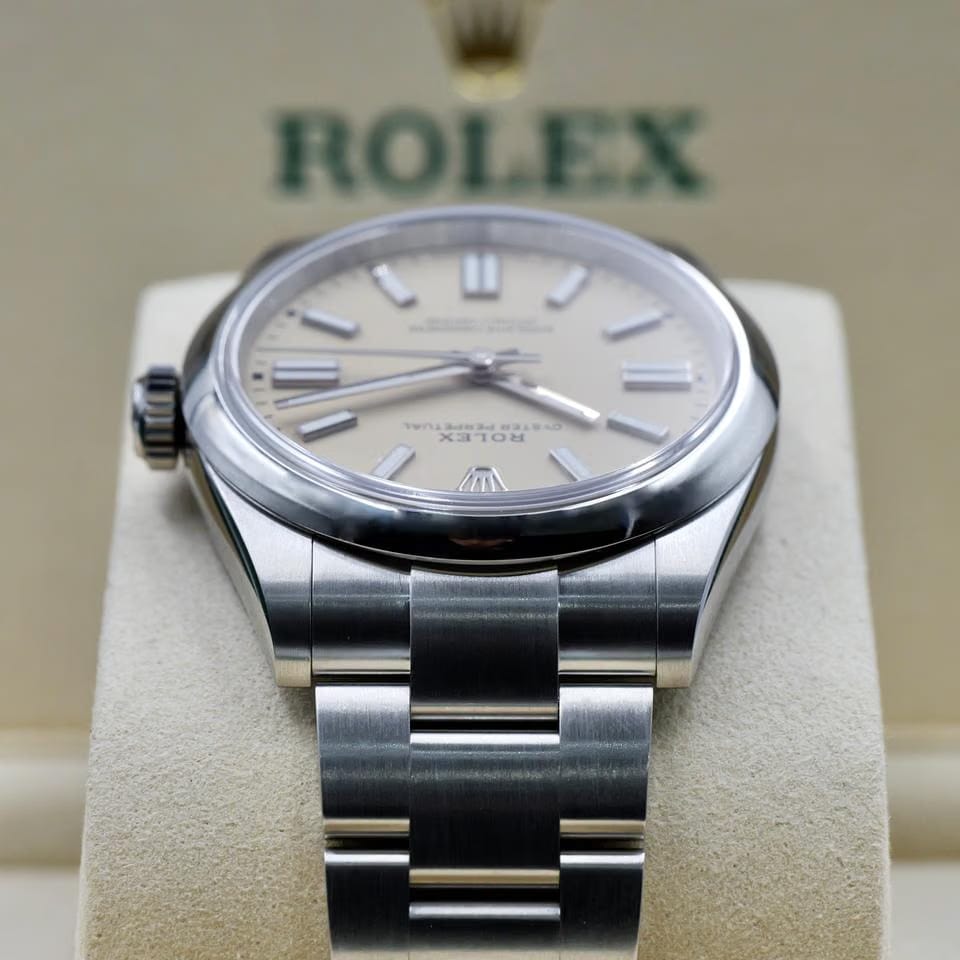 Rolex | Oyster Perpetual | 134300 | Steel | 41 mm | Steel | Champagne | Automatic